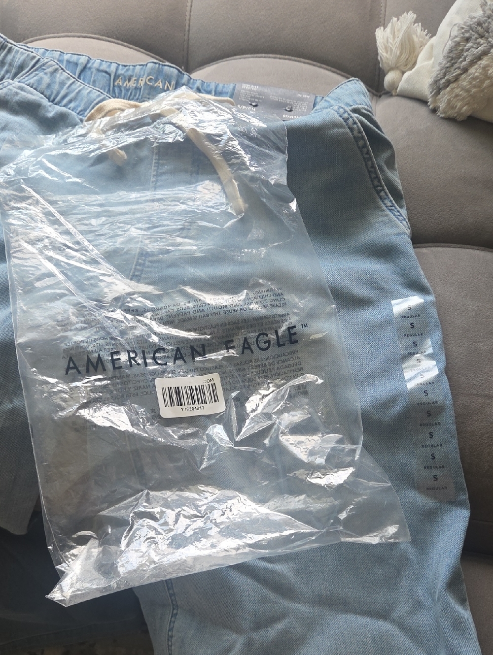 American Eagle Dreamy Drape Cozy Baggy Jogger - Light Blue Denim - Picture 5 of 7